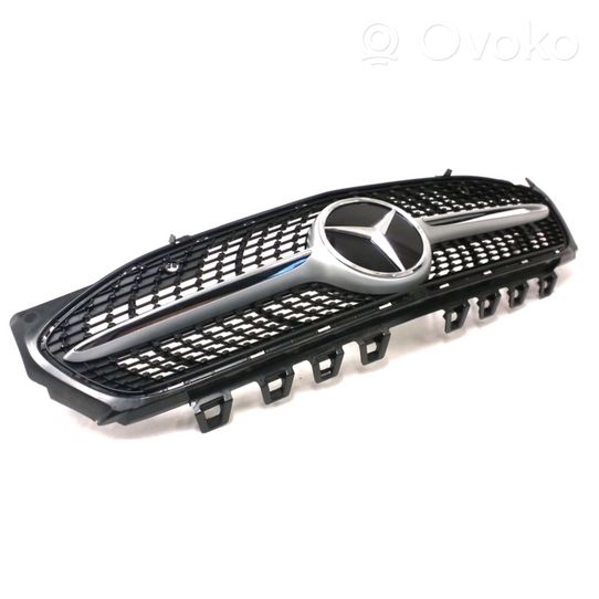 Mercedes-Benz CLA C118 X118 Grille calandre supérieure de pare-chocs avant A1188880000