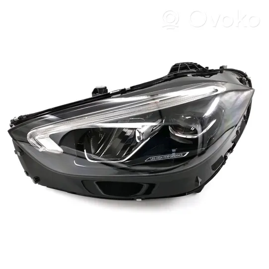 Mercedes-Benz C W206 Lampa przednia A2069067103