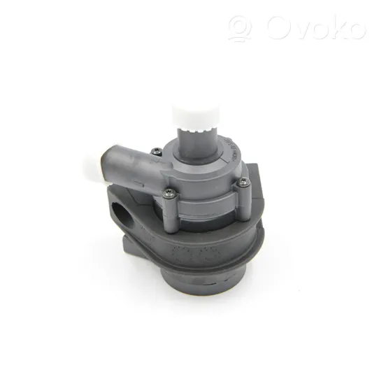 Audi A3 S3 8P Water pump 1K0965561J