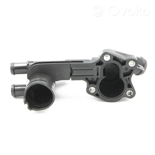 Audi A3 S3 8P Termostaatin kotelo 03F121111A