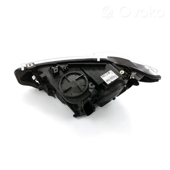 BMW 4 F32 F33 Lampa przednia 7424106-02