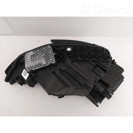 Audi A8 S8 D5 Lampa przednia 4N0941035E