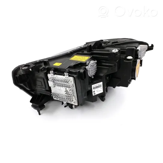 BMW X5 G05 Lampy przednie / Komplet 9481789