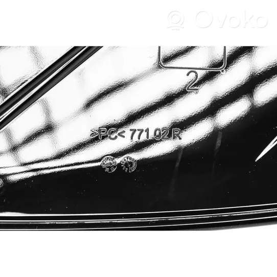 Audi Q7 4M Headlight lense 4M0941034