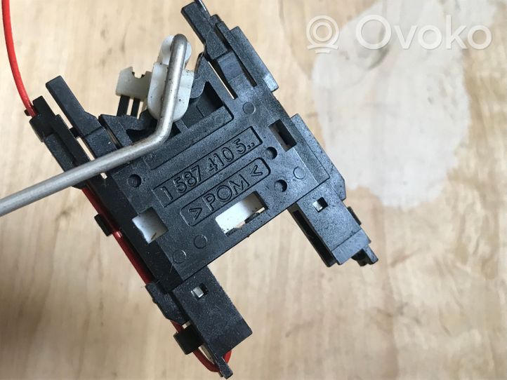 Opel Zafira B Fuel level sensor 15874105