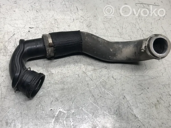 Opel Astra J Tubo di aspirazione dell’aria turbo 13344028