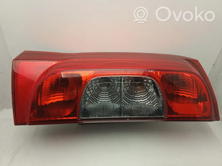 Citroen Nemo Żarówka lampy tylnej 01353206080