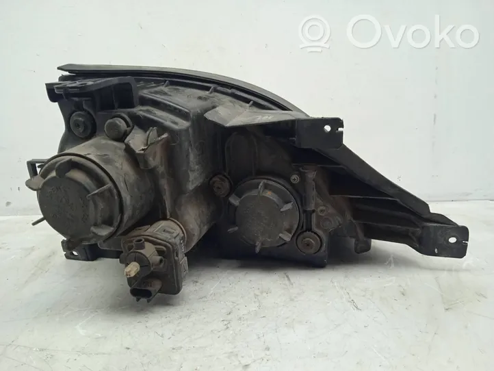 Hyundai Terracan Lampa przednia 92101H1XXX