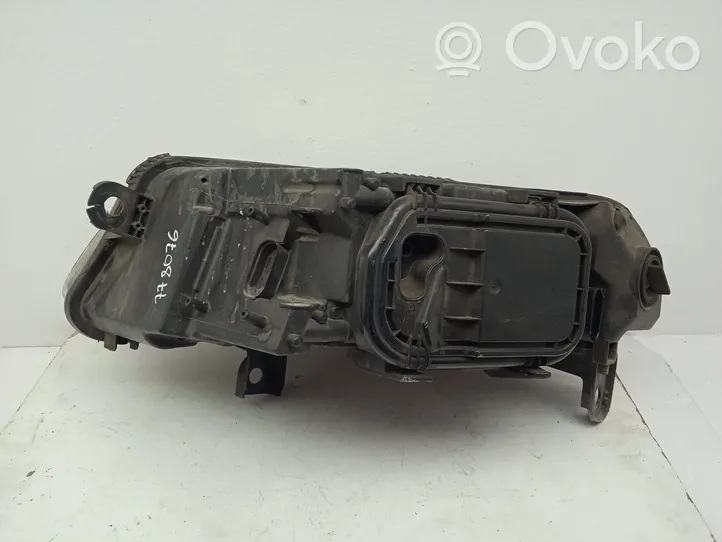 Audi A6 S6 C6 4F Lampa przednia 4F0941004