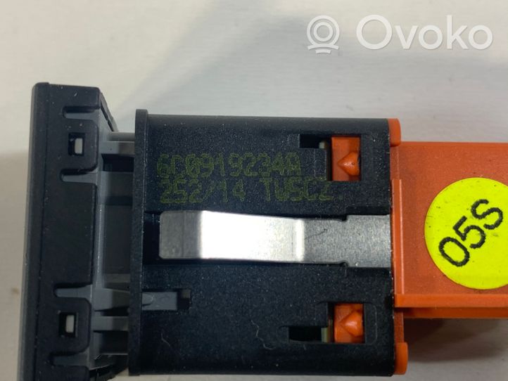Volkswagen Polo V 6R Passenger airbag on/off switch 6C0919234A