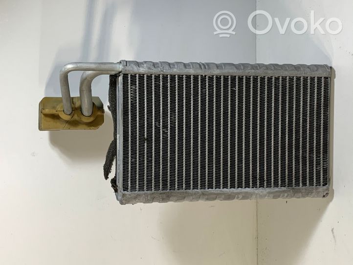 BMW 6 E63 E64 Radiateur de chauffage 6921070