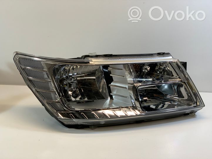 Dodge Journey Lampa przednia 05067788AE