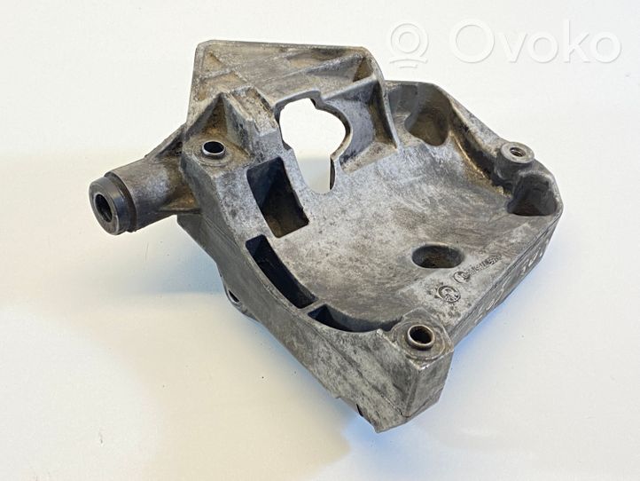 BMW 7 E65 E66 Support de générateur / alternateur 7786708