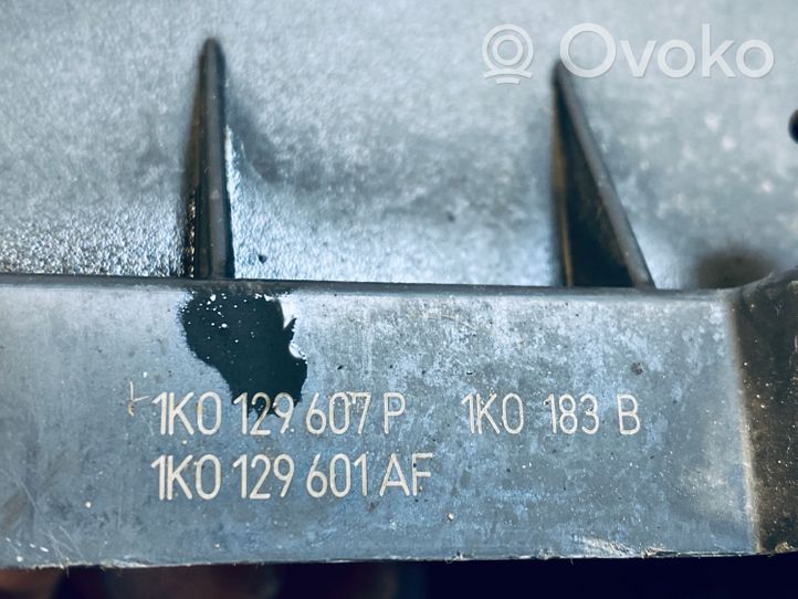 Skoda Octavia Mk2 (1Z) Ilmansuodattimen kotelon kansi 1K0129607P