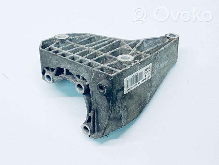 BMW 1 E81 E87 Vairo stiprintuvo siurblio tvirtinimo kronšteinas 7794455