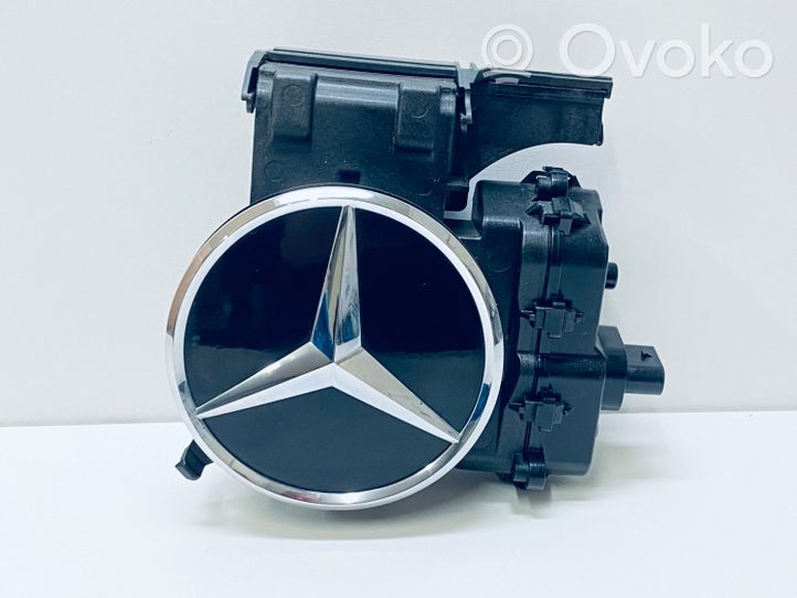 Mercedes-Benz GLE (W166 - C292) Takaluukun/tavaratilan luukun ulkokahva A0997500160