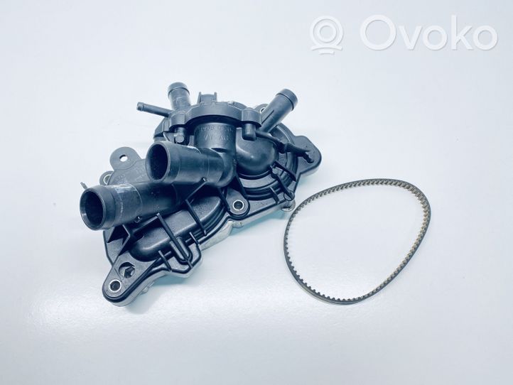 Volkswagen Golf VII Water pump 04E121600BE