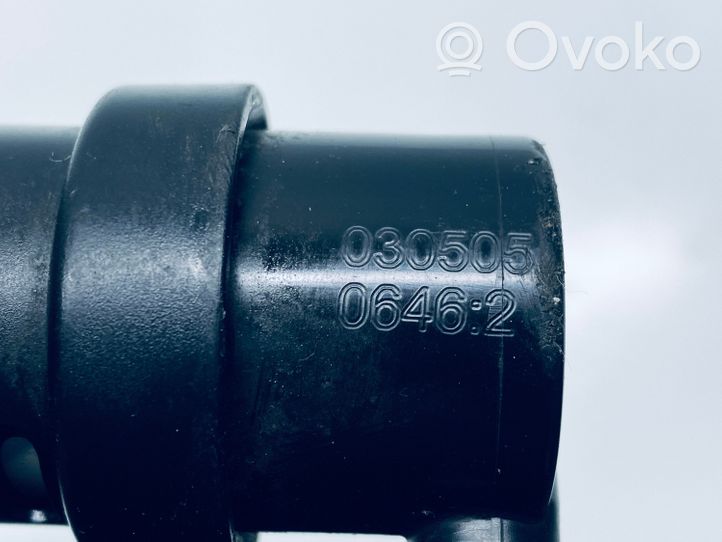 KIA Opirus Headlight washer spray nozzle 986703F100