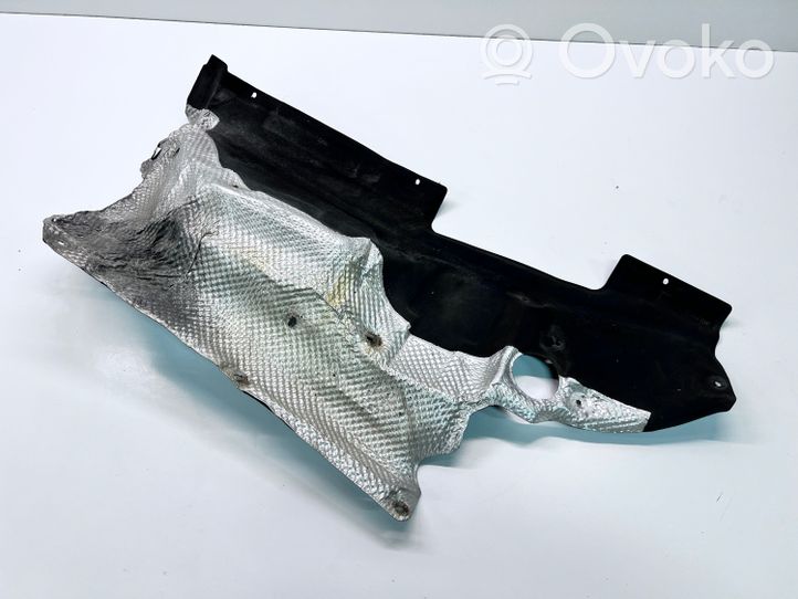 Volkswagen Touareg II Bouclier thermique d'échappement 7P0863872H