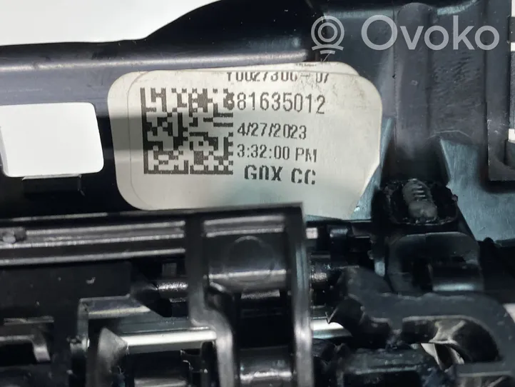 BMW X5 G05 Zamek podłokietnika tunelu środkowego 51166816350