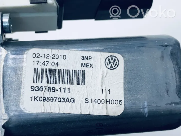 Volkswagen Jetta VI Moteur de lève-vitre de porte arrière 3C0959703B