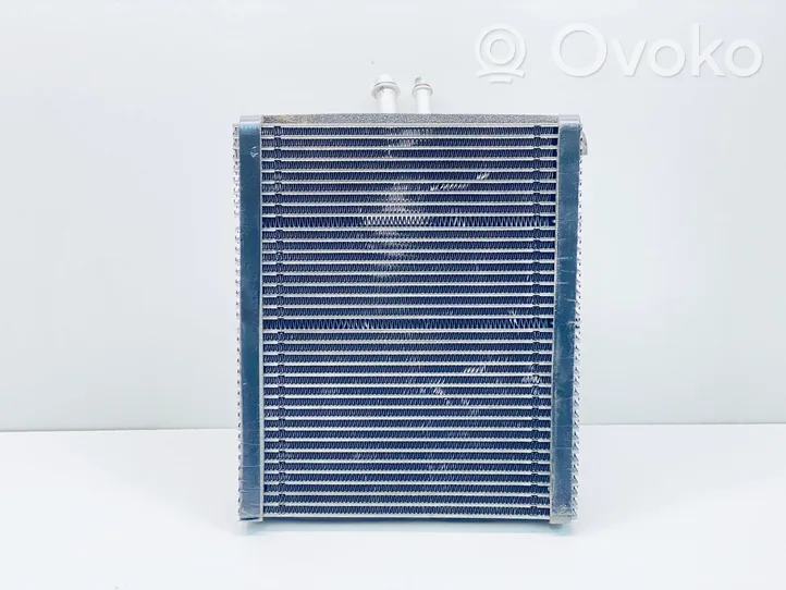 Volkswagen Touareg II Radiateur soufflant de chauffage 7P0820101B