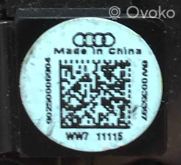 Audi A4 S4 B9 8W Paneelikaiutin 8W0035397