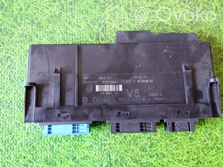 BMW 7 F01 F02 F03 F04 Module confort 9228490