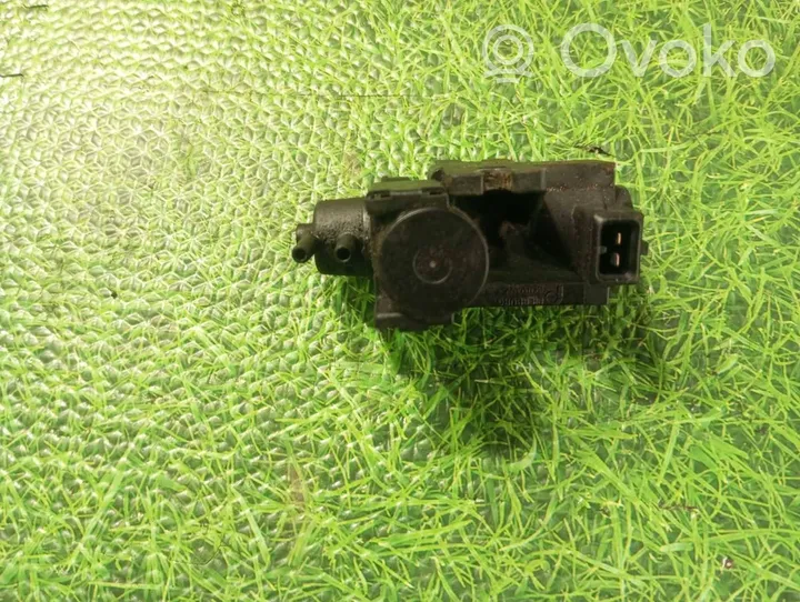 BMW X5M E70 Solenoidinis vožtuvas 7626351