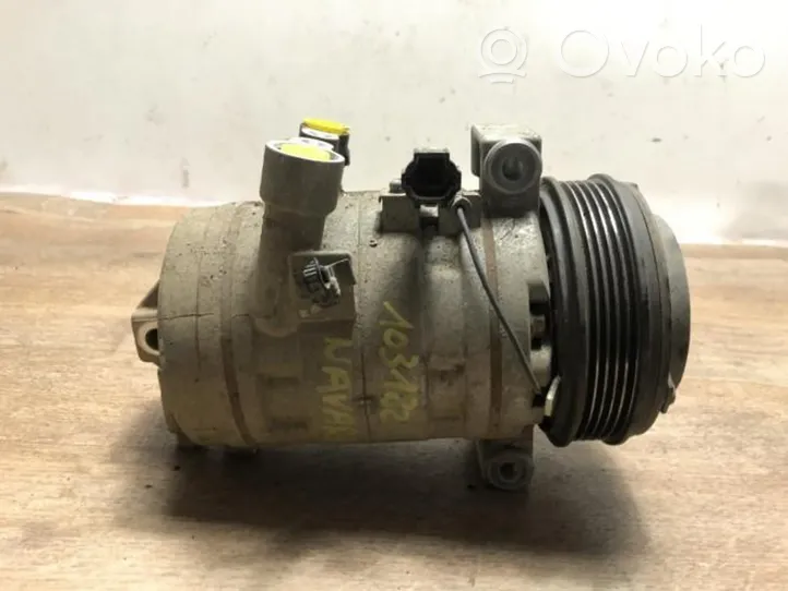 Nissan Navara D23 Ilmastointilaitteen kompressorin pumppu (A/C) 926004JA1A
