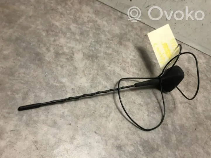 Renault Megane III Radion antenni 8200500322