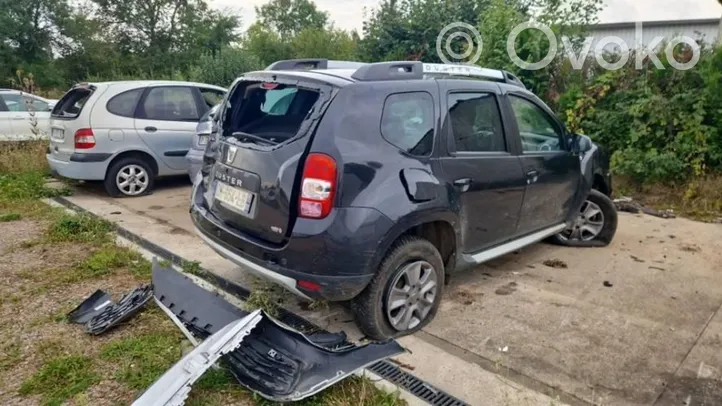 Dacia Duster Pompa spryskiwacza szyby przedniej / czołowej 
