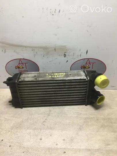 Peugeot Partner Radiatore intercooler 0384N9