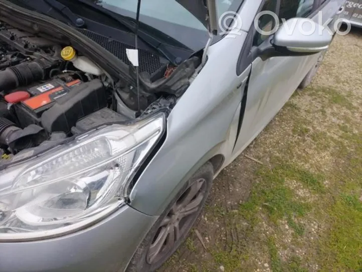 Peugeot 208 Mécanisme de lève-vitre avant sans moteur 9816402180