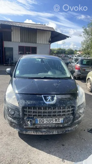 Peugeot 3008 I Hätävilkkujen kytkin 