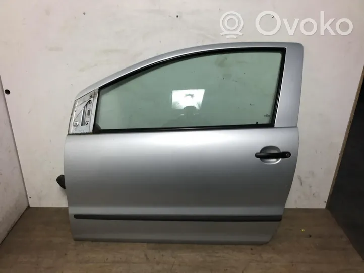 Volkswagen Fox Drzwi przednie 5Z3831055KGRU