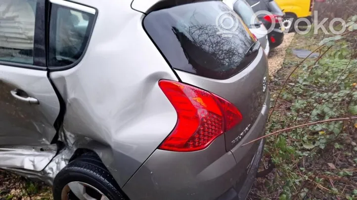 Peugeot 3008 I Boucle de ceinture de sécurité avant 8975HX