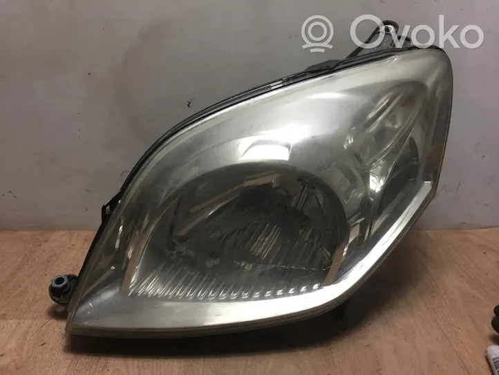 Peugeot Bipper Klosze lamp przednich 1634151680