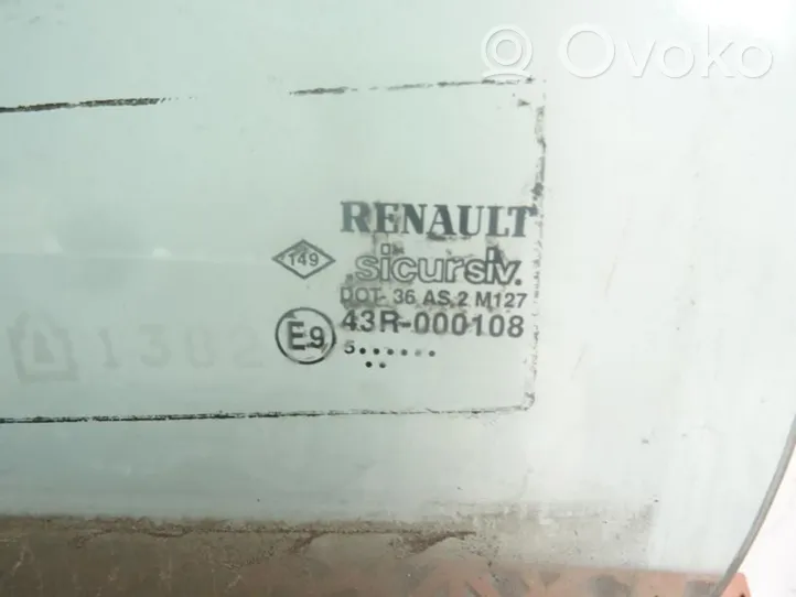 Renault Twingo I Pagrindinis priekinių durų stiklas (keturdurio) 7701467233