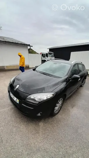 Renault Megane III Câble de changement de vitesse 349352256R