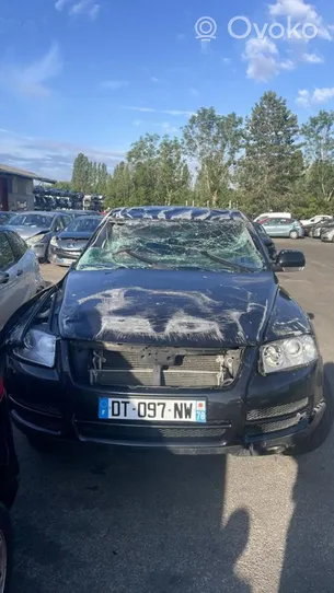 Volkswagen Touareg I Poignée intérieure de porte arrière 7L6868188B7B6