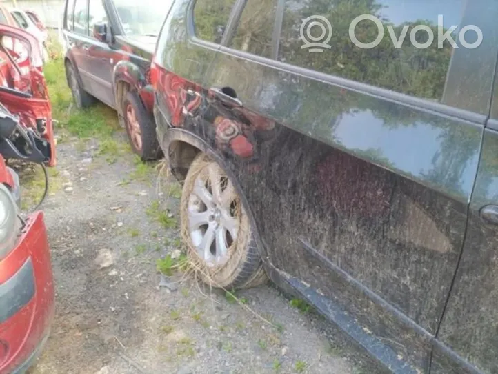 BMW X5 E70 Joint d'étanchéité en caoutchouc pour porte arrière 51767220382