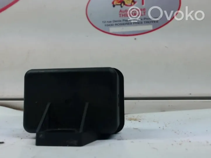 Opel Combo D Przekaźnik / Modul układu ogrzewania wstępnego 95510812