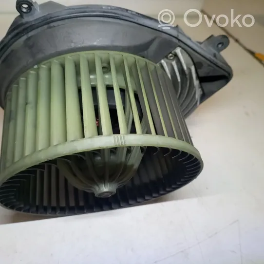 Audi A3 S3 A3 Sportback 8P Ventola riscaldamento/ventilatore abitacolo 