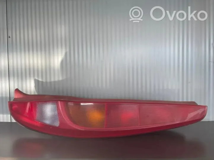 Fiat Punto (188) Tailgate rear/tail lights 