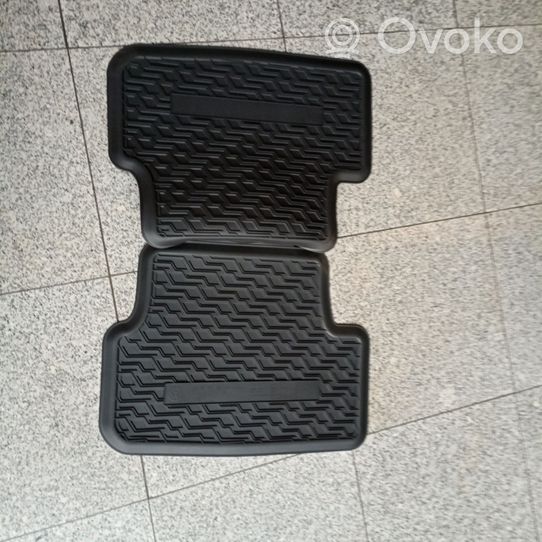 Volkswagen Polo VI AW Kit tapis de sol auto 