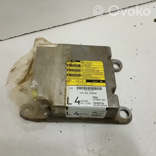 Toyota Corolla E120 E130 Oro pagalvių valdymo blokas 