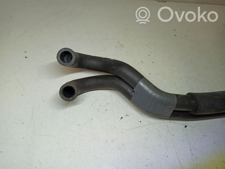 Mazda 3 III Durite de refroidissement tube 