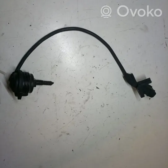 Audi A4 S4 B6 8E 8H Lampa oświetlenia tylnej tablicy rejestracyjnej 