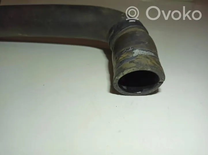 Renault Clio III Durite de refroidissement tube 